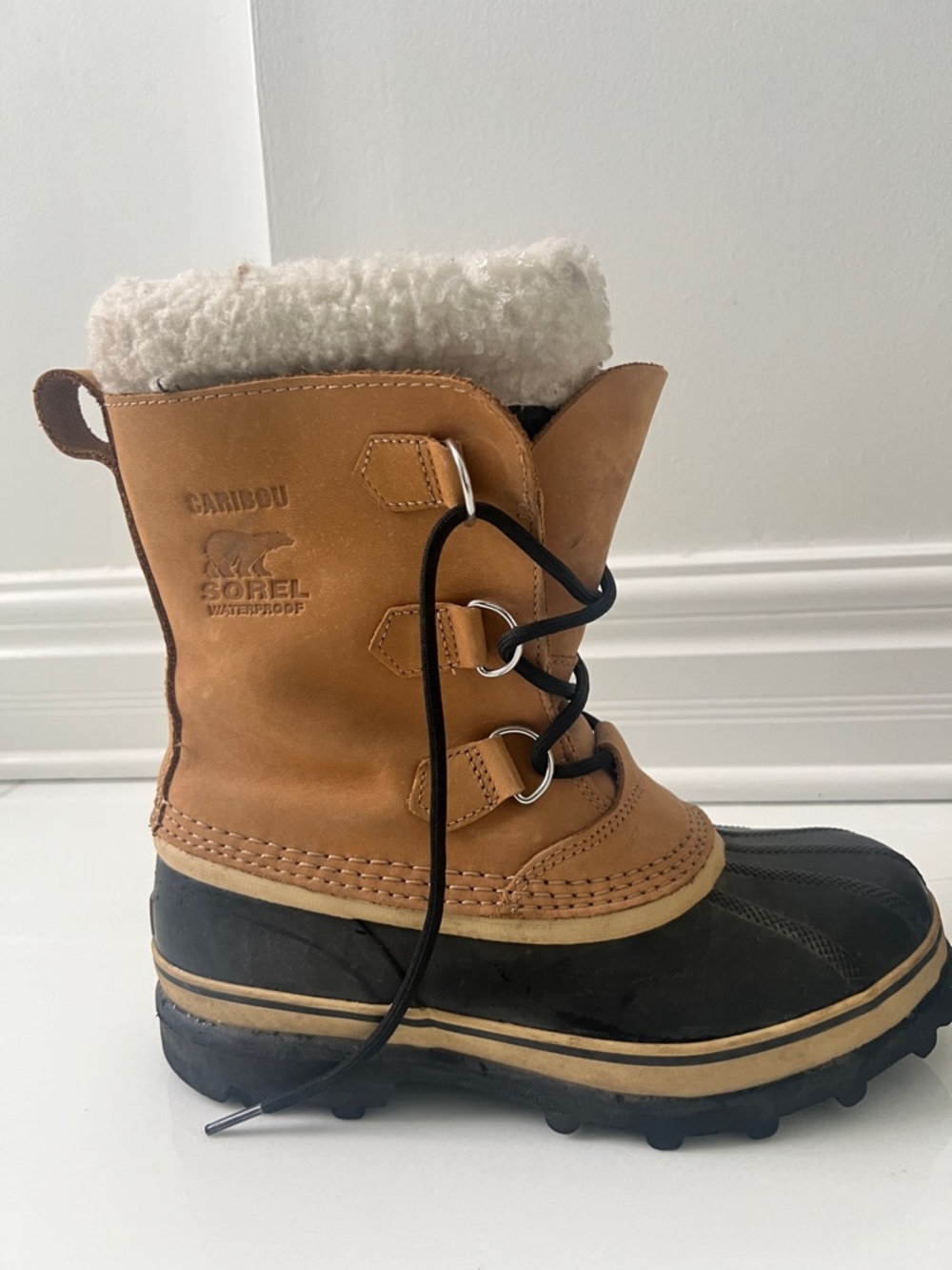 Sorel Tan and Black Winter Shearling Boots